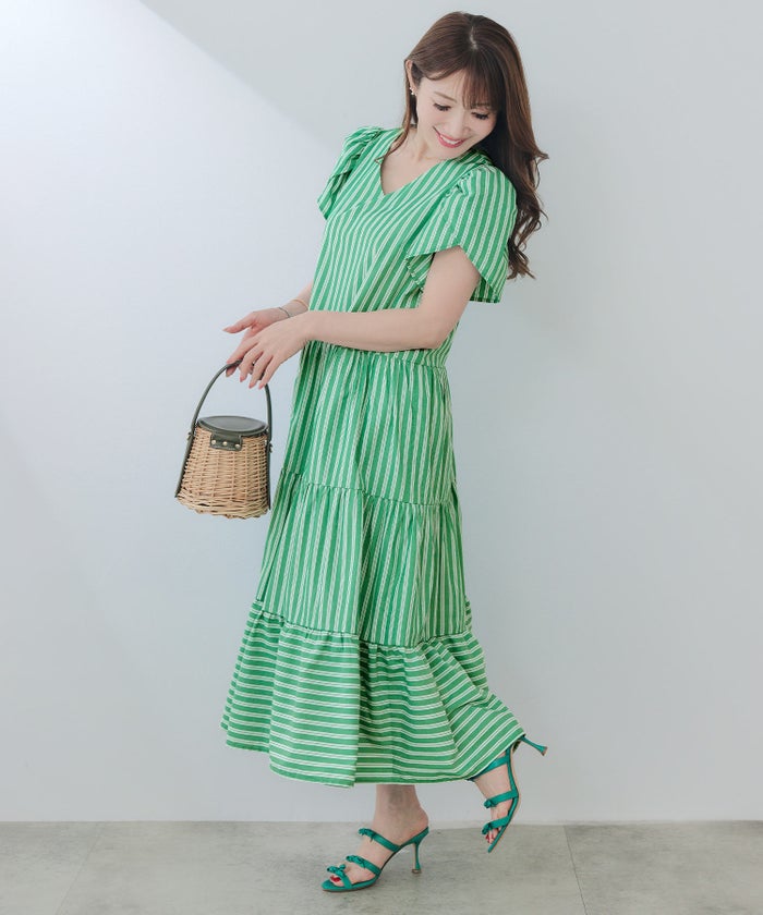 新色追加 手洗い可 Vネック フレア おしゃれ フェミニン 上品 大人可愛い きれいめ 体型カバー 夏 ジョイントスペース