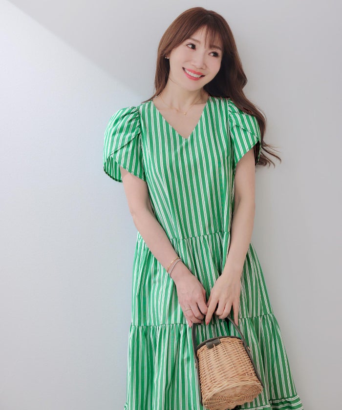 新色追加 手洗い可 Vネック フレア おしゃれ フェミニン 上品 大人可愛い きれいめ 体型カバー 夏 ジョイントスペース