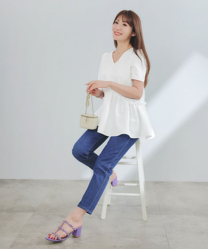 手洗い可Vネック上品きれいめエレガントフォーマルオフィスカジュアルフレアフリル体型カバーフェミニンジョイントスペース