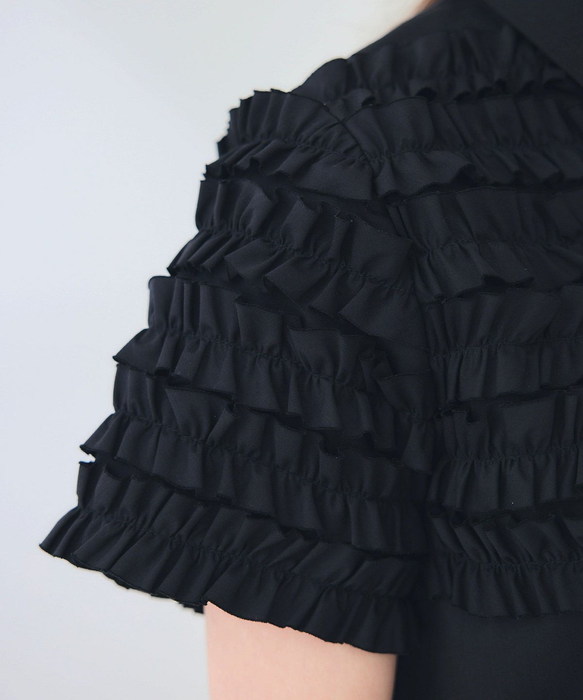 手洗い可ラウンドヘムスリット上品きれいめエレガントフォーマルオフィスカジュアルフェミニンジョイントスペース