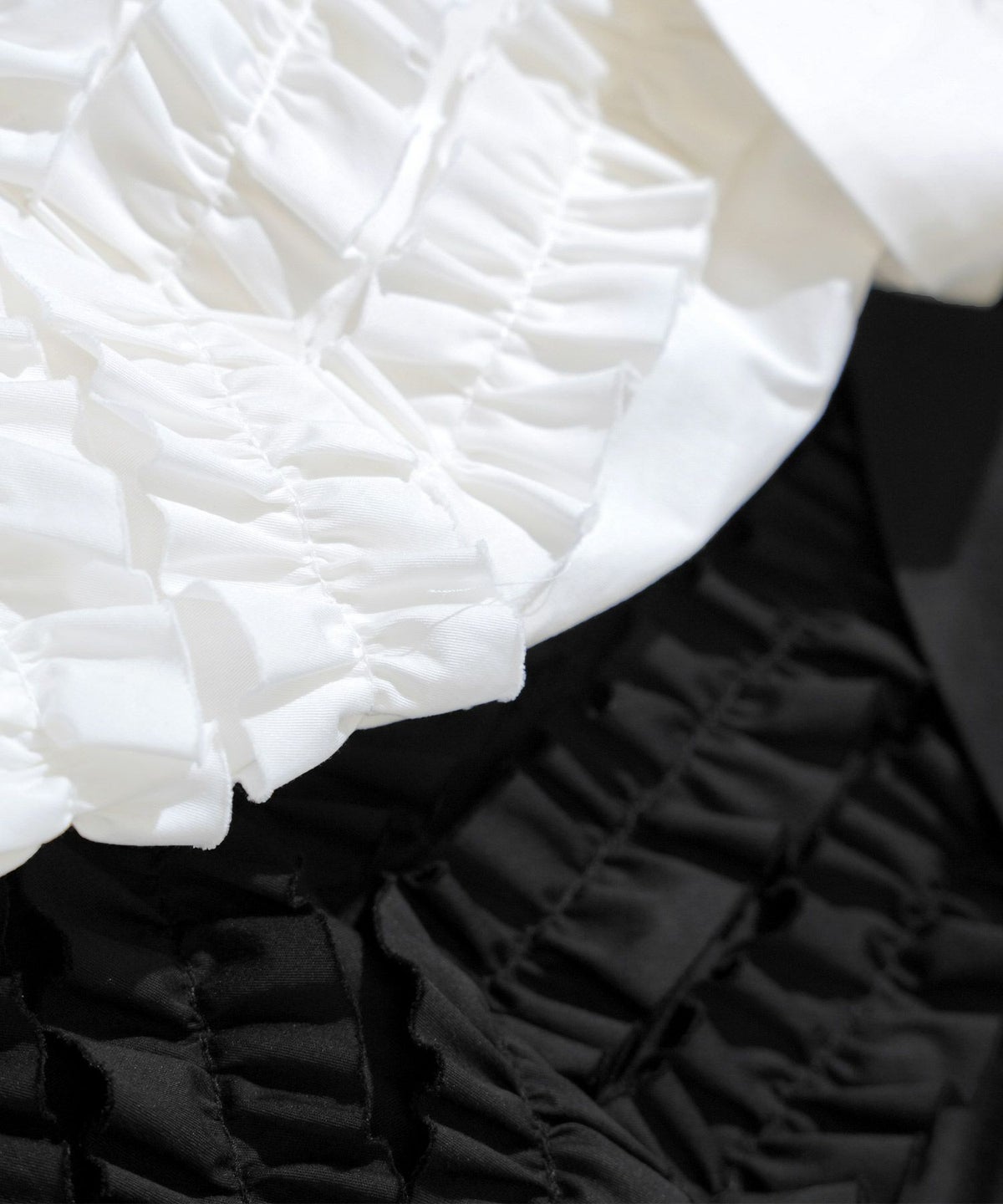 手洗い可ラウンドヘムスリット上品きれいめエレガントフォーマルオフィスカジュアルフェミニンジョイントスペース