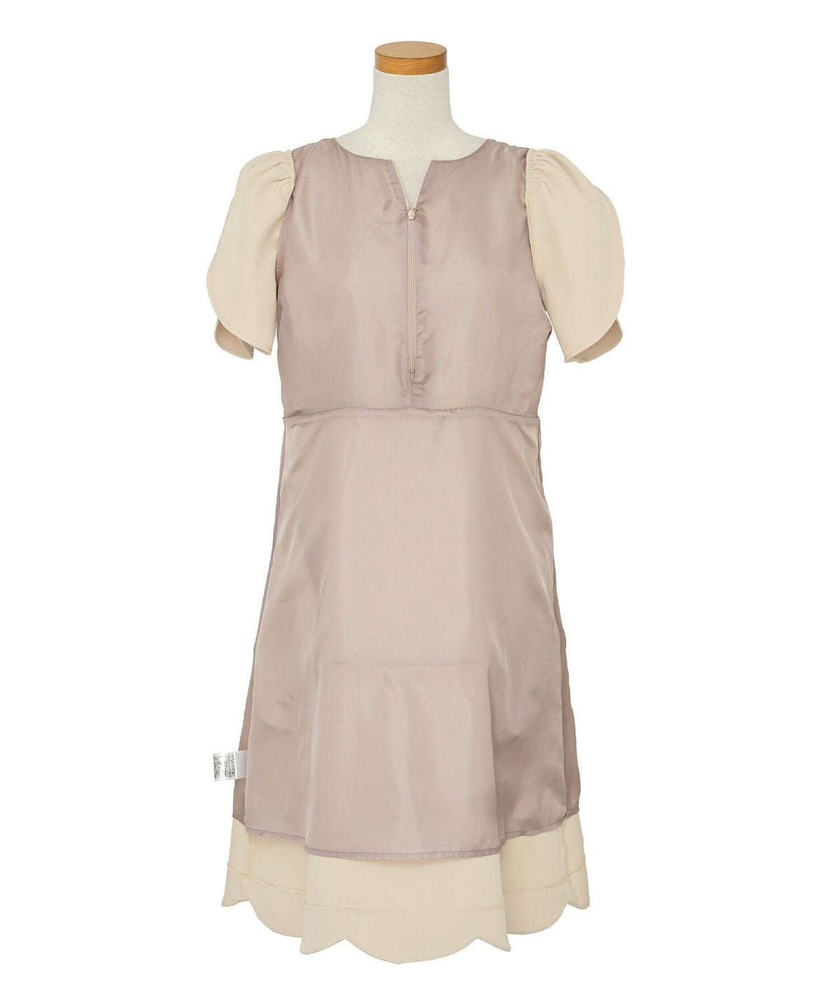 レディース/ワンピース/M/L/サイズ展開/スカラップ/セパレート風/膝丈/膝下丈/半袖/チューリップスリーブ/フレア/ゆとり/ゆったり/妊婦/産前産後/フロントファスナー/パール/授乳/ママ/授業参観/お宮参り/オケージョン/ピンクベージュ/ネイビー