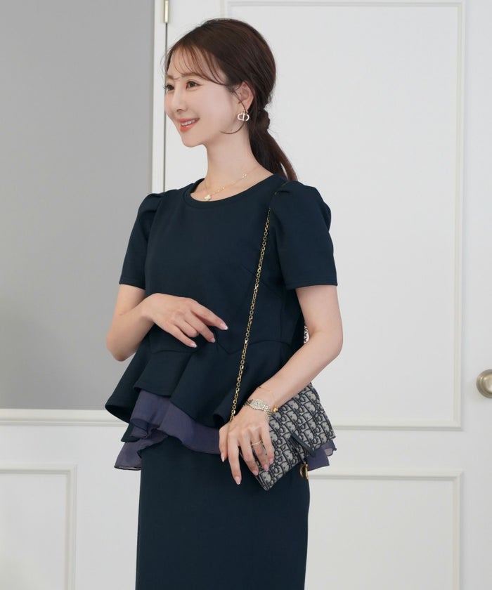 レディース/トップス/カットソー/ペプラム/ダンボールニット/もっちり/伸縮/シアー/オーガンジー/透け感/タック/イレヘム/アシメ/レイヤード/半袖/体型カバー/セットアップ/春/夏/秋/アイボリー/ダスティピンク/ネイビー/ピンク/配色/フェミニン/エレガント/上品/カジュアル