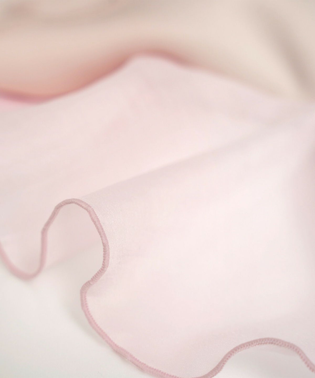 レディース/トップス/カットソー/ペプラム/ダンボールニット/もっちり/伸縮/シアー/オーガンジー/透け感/タック/イレヘム/アシメ/レイヤード/半袖/体型カバー/セットアップ/春/夏/秋/アイボリー/ダスティピンク/ネイビー/ピンク/配色/フェミニン/エレガント/上品/カジュアル