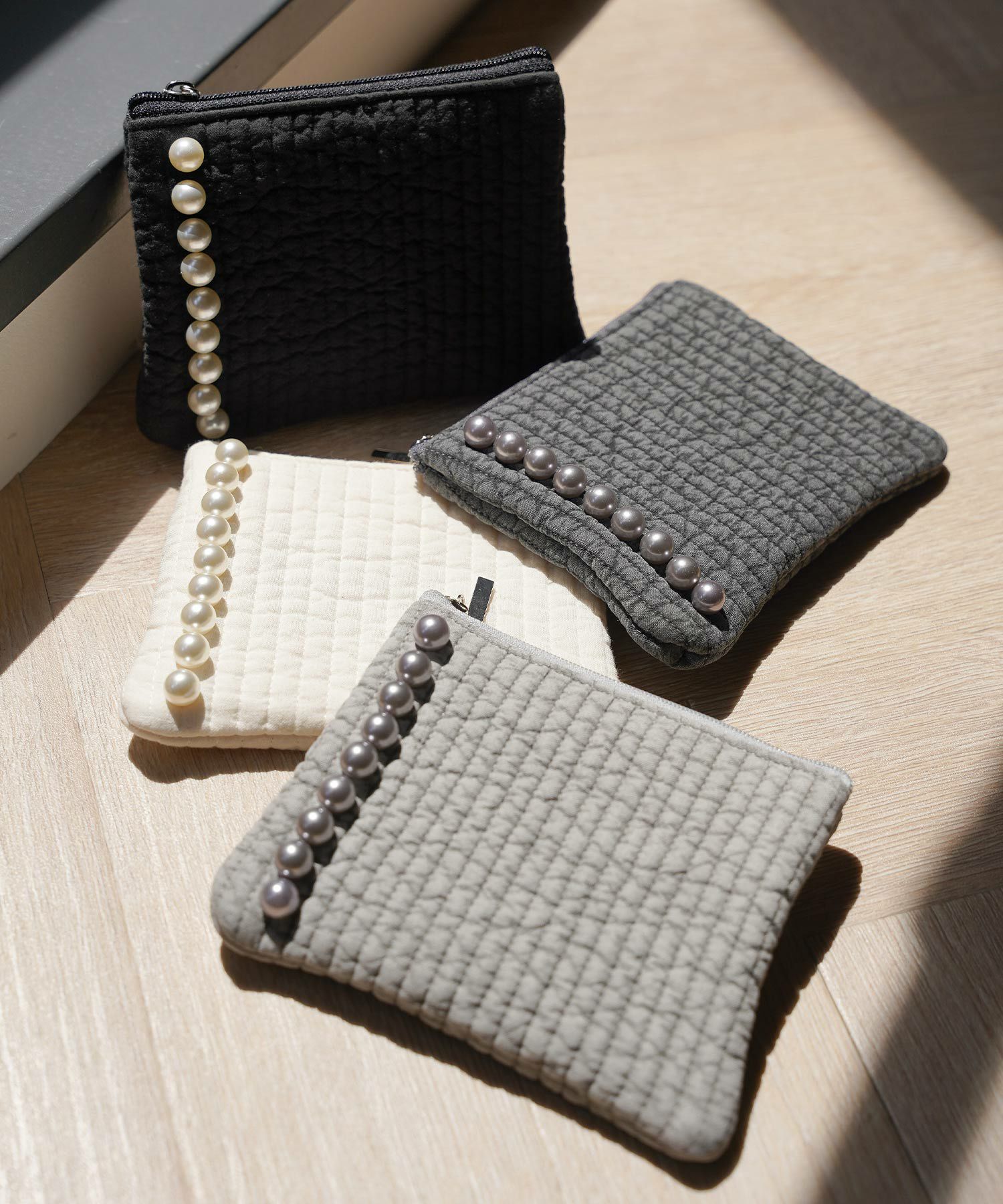 パールトリム フラット ヌビ ポーチ small HUIT 全4色｜hit927-0255【1