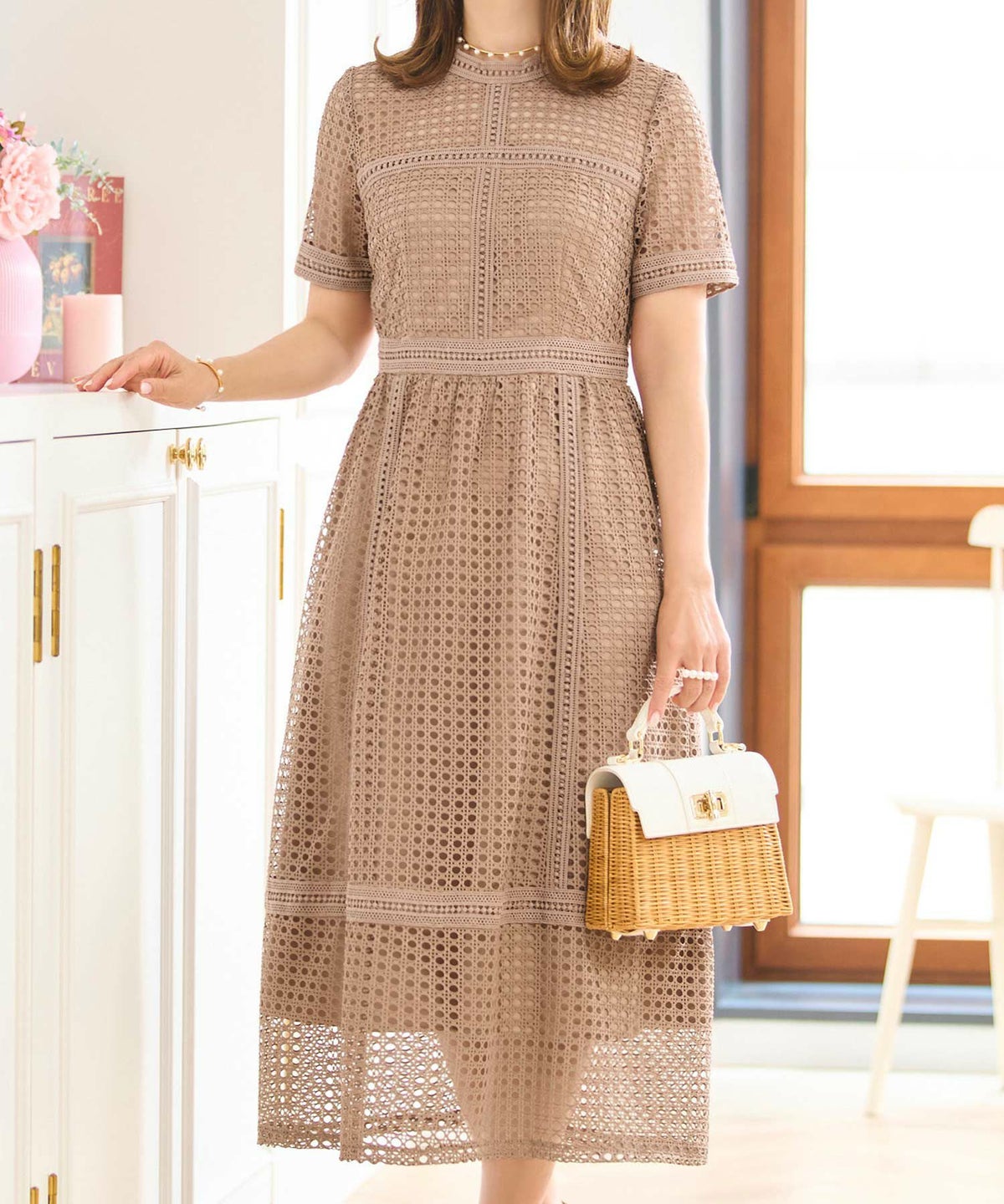 ワンピースレディース総レースドット半袖春夏フィット&フレア白黒ブラウンジョイントスペース