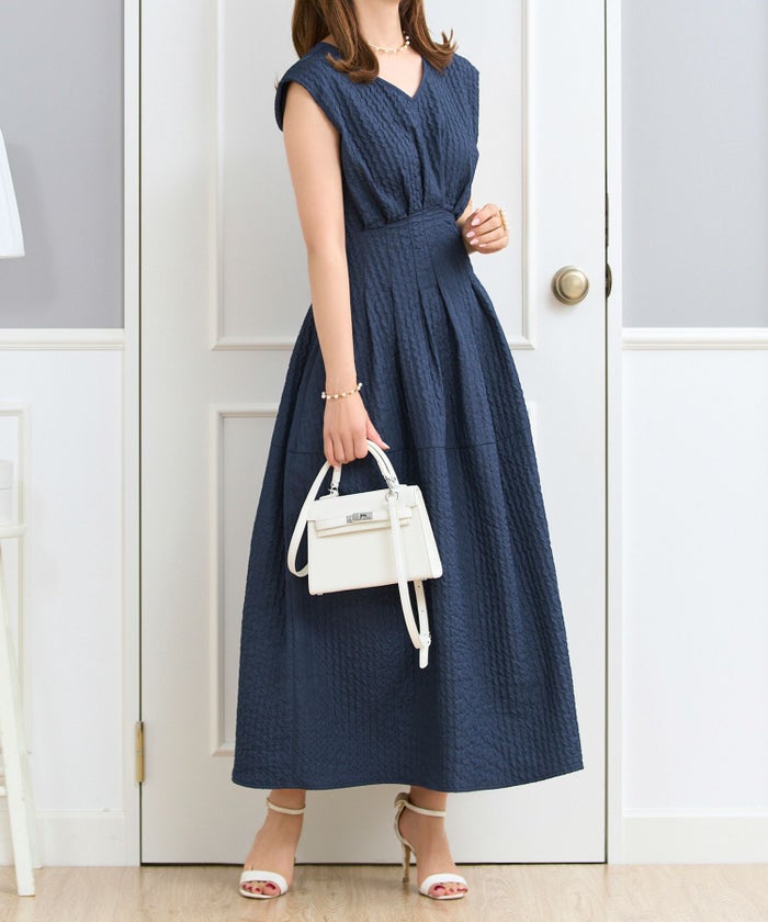 ワンピースレディース春夏秋ピンクロングマキシノースリーブ上品かわいいきれいめオフィスフィット&フレアジョイントスペース