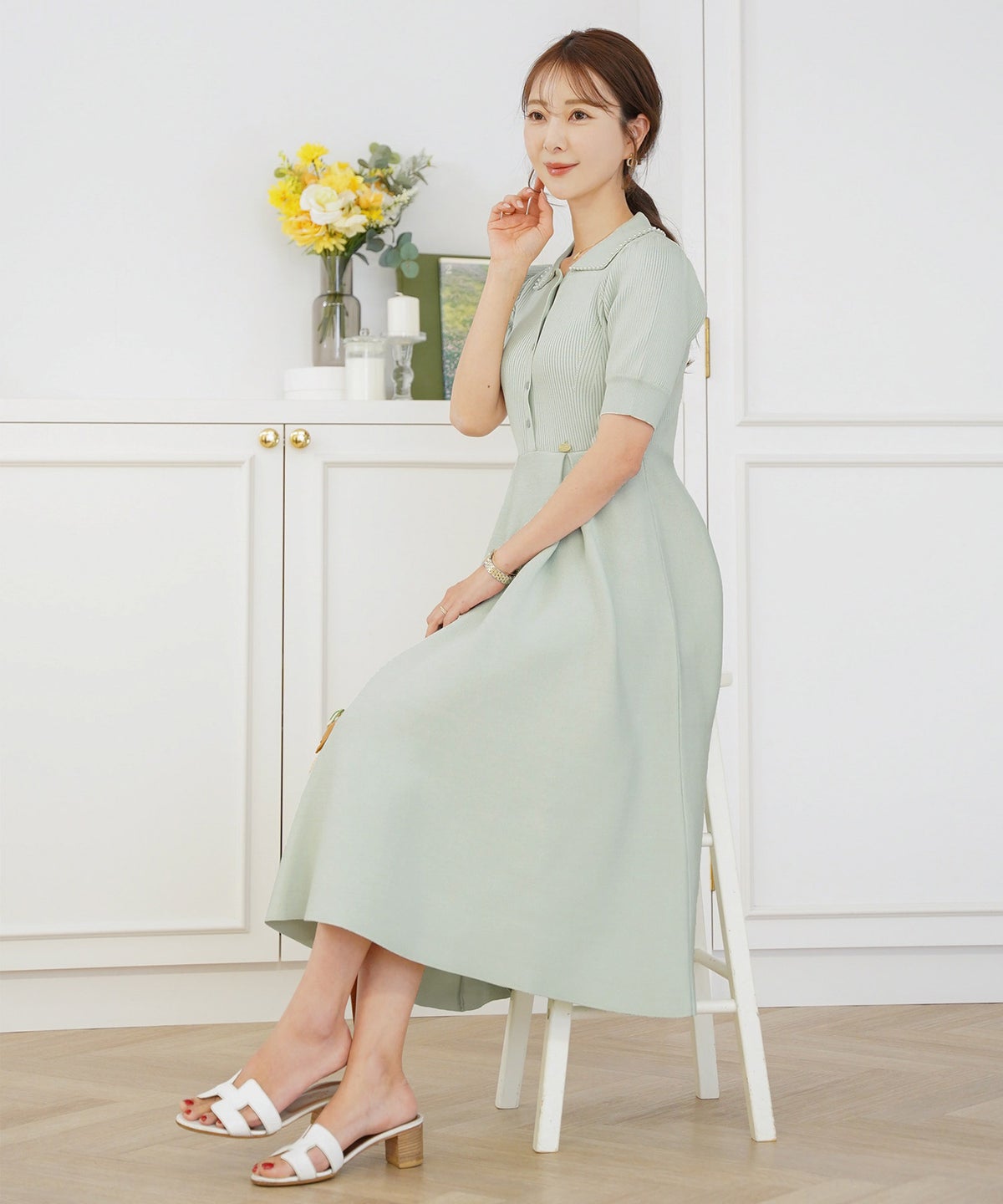 レディース ワンピース ニットワンピース ニット 襟 パール パールトリム リブ編み ロング ミモレ フレアシルエット タック 前あき ブルーグレー ラベンダー ピンクベージュ ネイビー 上品 エレガント フェミニン 大人 ヒット リニューアル 半袖 新色 ブラウン ミント 春 夏 SS