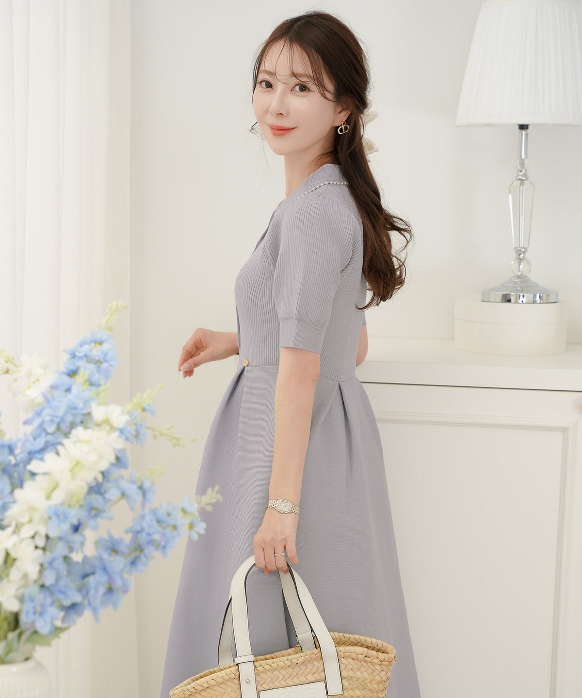 レディース/ワンピース/ニットワンピース/ニット/襟/パール/パールトリム/リブ編み/ロング/ミモレ/フレアシルエット/タック/前あき/ブルーグレー/ラベンダー/ピンクベージュ/ネイビー/上品/エレガント/フェミニン/大人/ヒット/リニューアル/半袖/新色/ブラウン