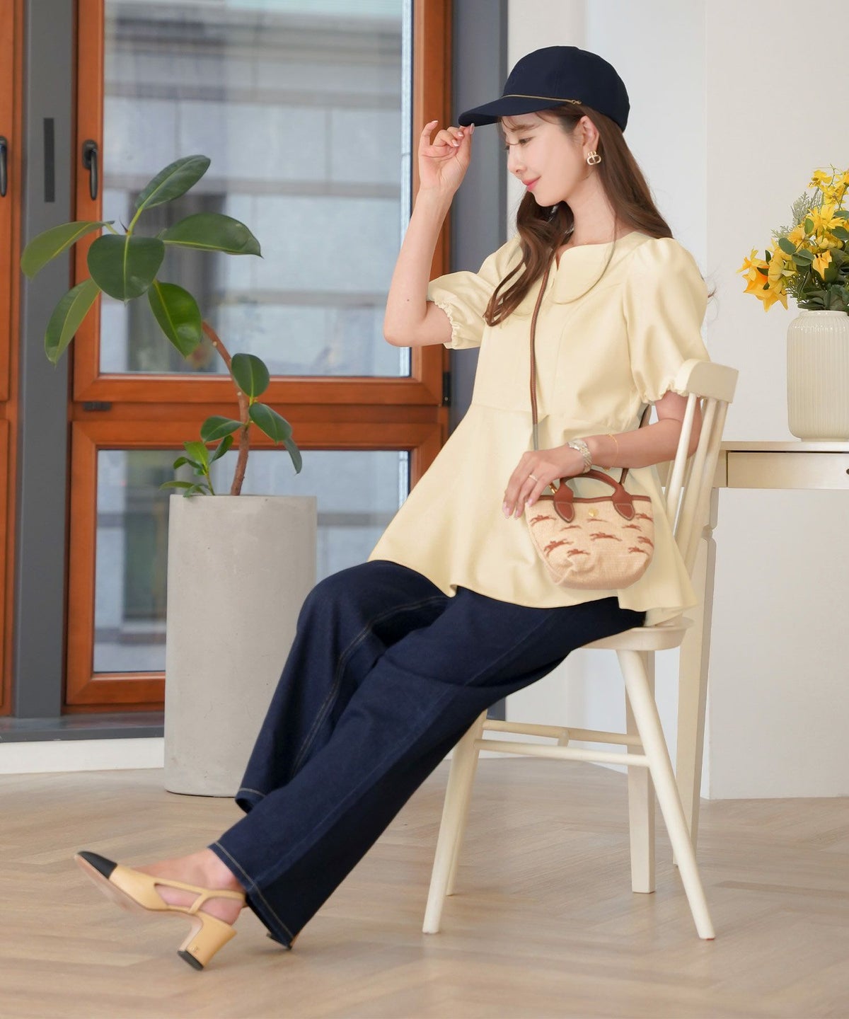 レディース/トップス/ブラウス/フロントファスナー/ハートネック/半袖/袖ゴム/ペプラムシルエット/パネルライン/体型カバー/袖口ゴム/授乳/ママ/フレアシルエット/イエロー/バターイエロー/ピンクベージュ/ブラック/上品/エレガント/フェミニン/シンプル/