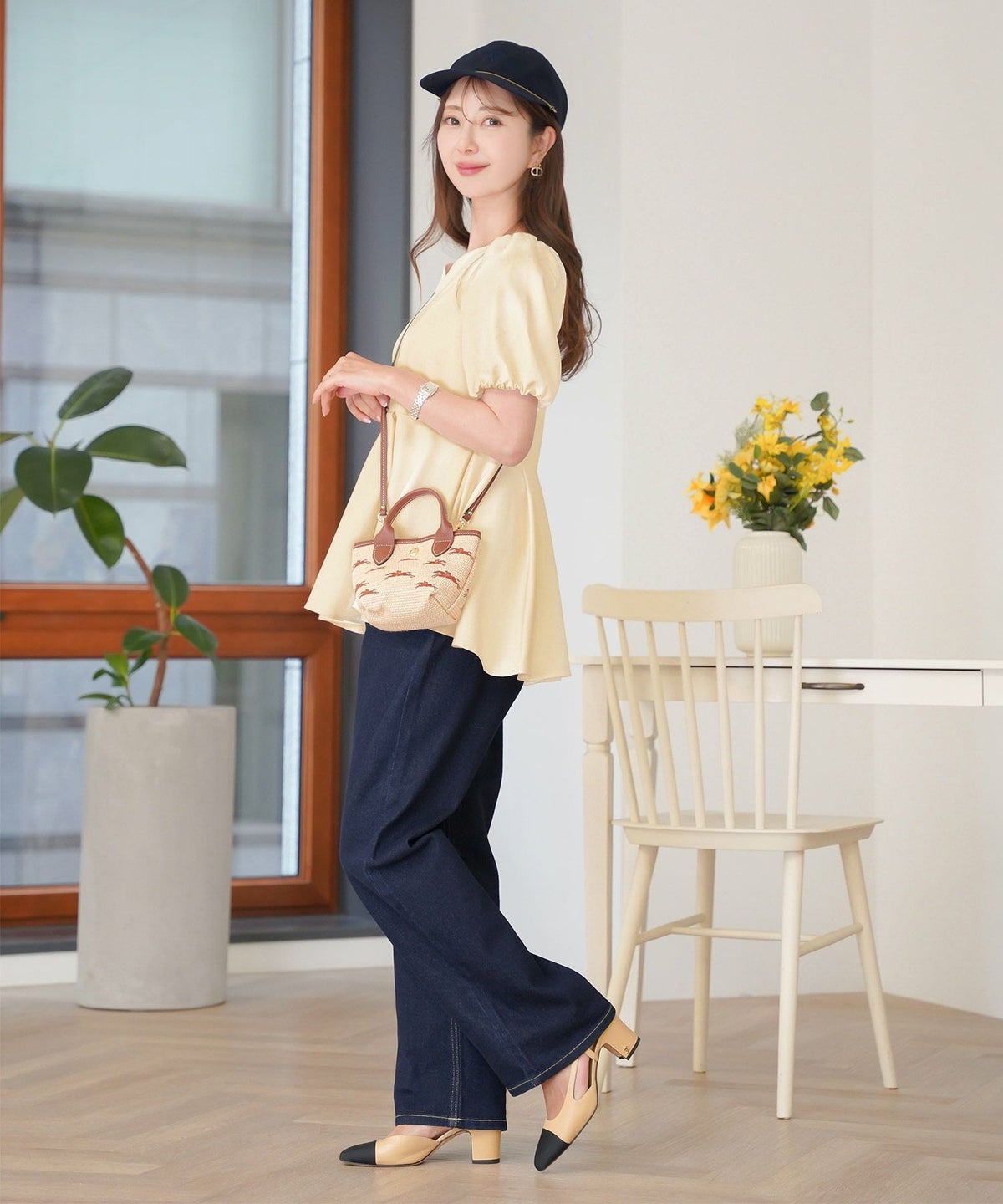 レディース/トップス/ブラウス/フロントファスナー/ハートネック/半袖/袖ゴム/ペプラムシルエット/パネルライン/体型カバー/袖口ゴム/授乳/ママ/フレアシルエット/イエロー/バターイエロー/ピンクベージュ/ブラック/上品/エレガント/フェミニン/シンプル/