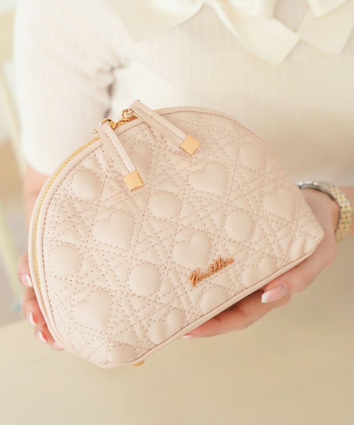 レディース/ポーチ/小物/キルティング/ケース/コスメ/ハート/ハートキルティング/ヒット/人気/ピンク/ストロベリーミルク/ブラック/収納/化粧品/サニタリー/エレガント/フェミニン/可愛い/キュート/上品/シンプル