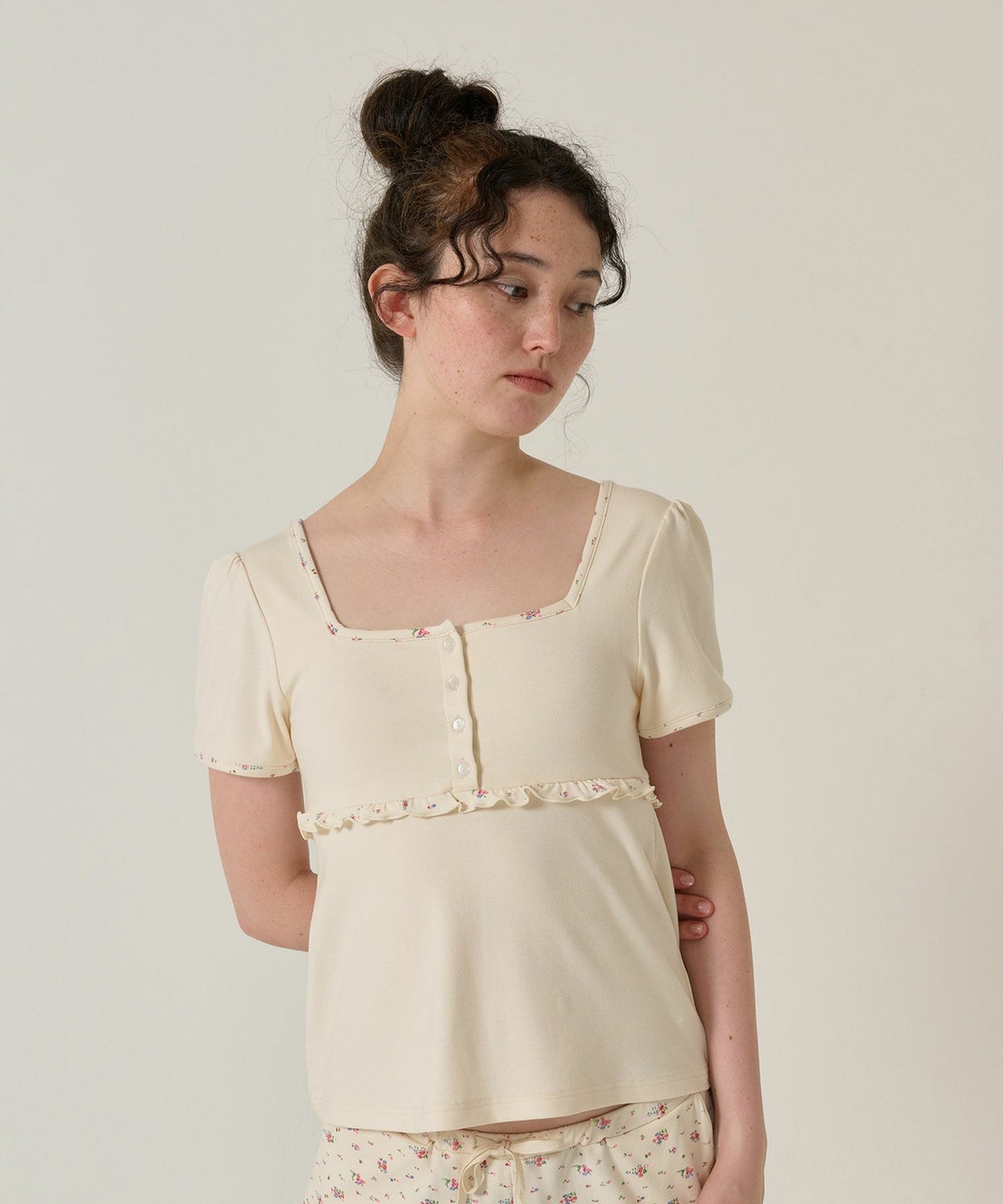 トップス/パッド付/半袖/花柄/アイボリー