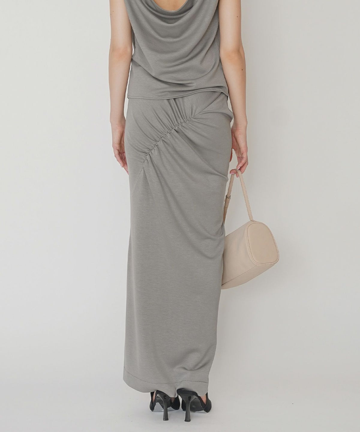 マルチ ウェイ ドレープ スカート （ セットアップ可 ） KINO THE KEI