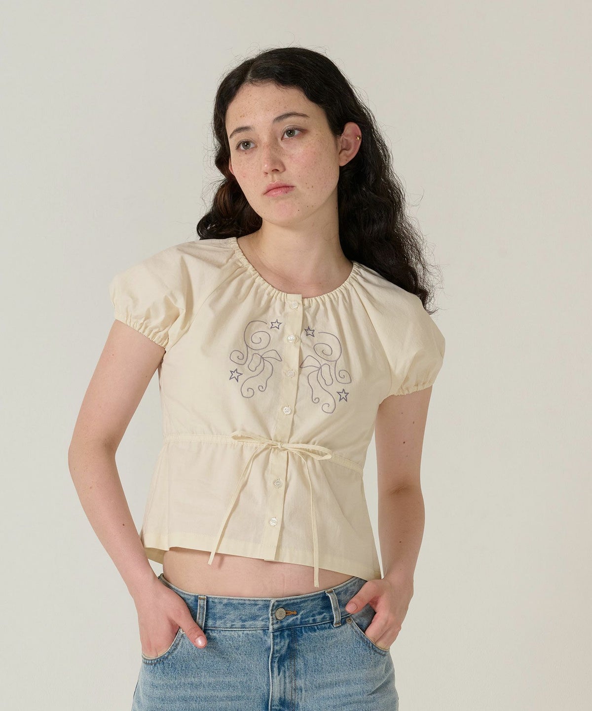 トップス/ブラウス/半袖/刺繍/クリーム