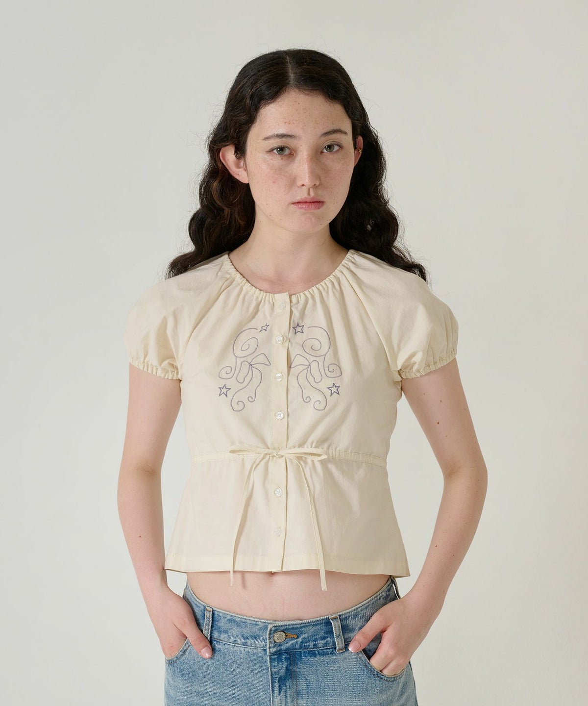 トップス/ブラウス/半袖/刺繍/クリーム
