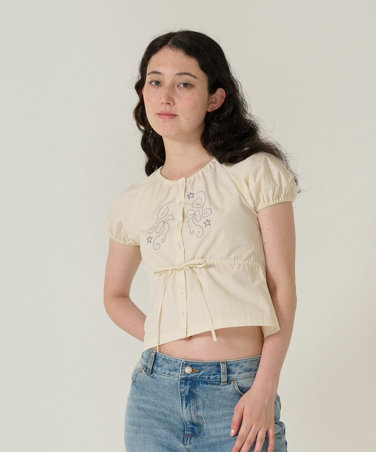 トップス/ブラウス/半袖/刺繍/クリーム