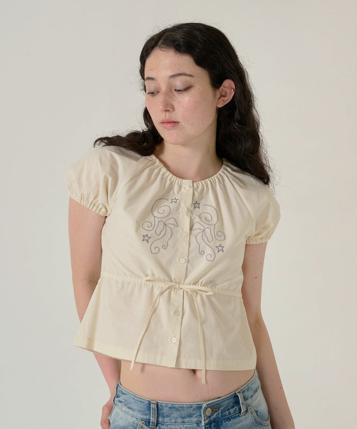 トップス/ブラウス/半袖/刺繍/クリーム