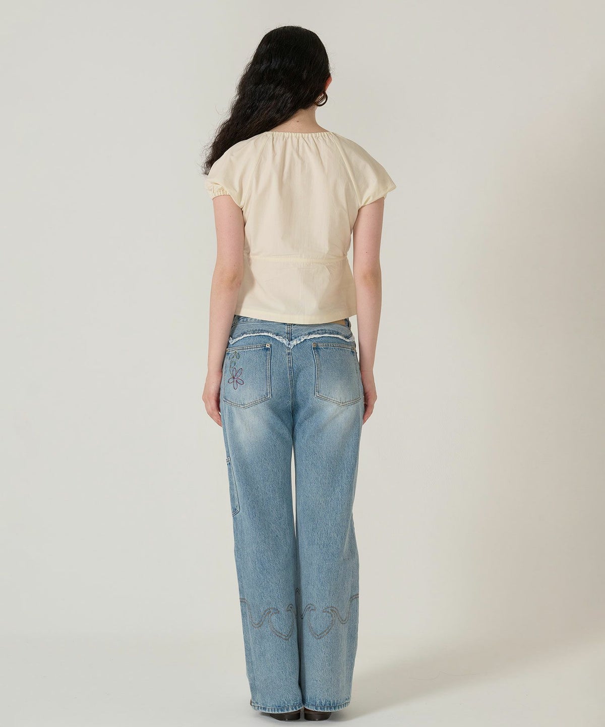 トップス/ブラウス/半袖/刺繍/クリーム