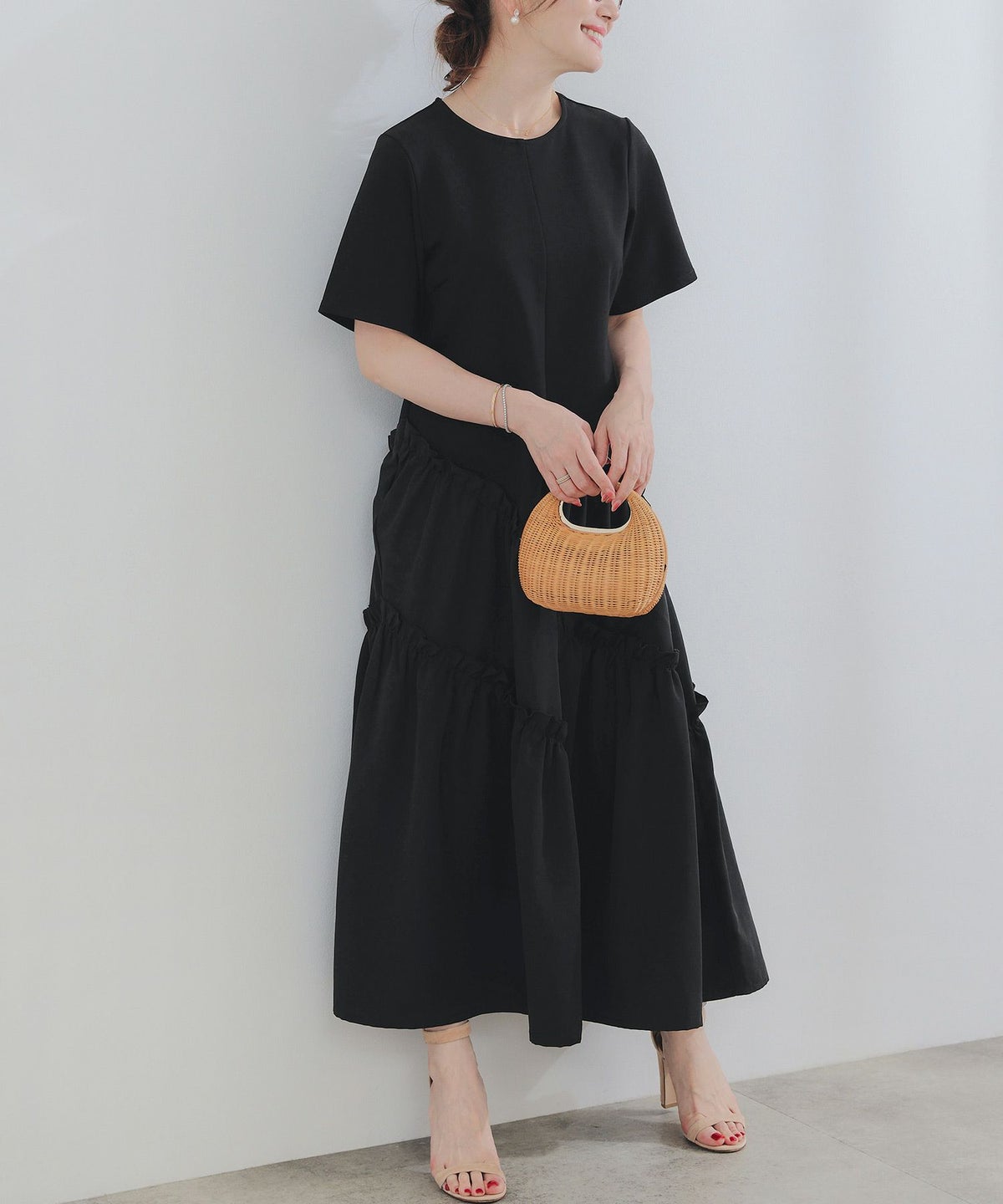 新色追加手洗い可ラウンドネックフレアティアードおしゃれ異素材切り替え上品大人可愛いきれいめ体型カバー半袖夏ジョイントスペース