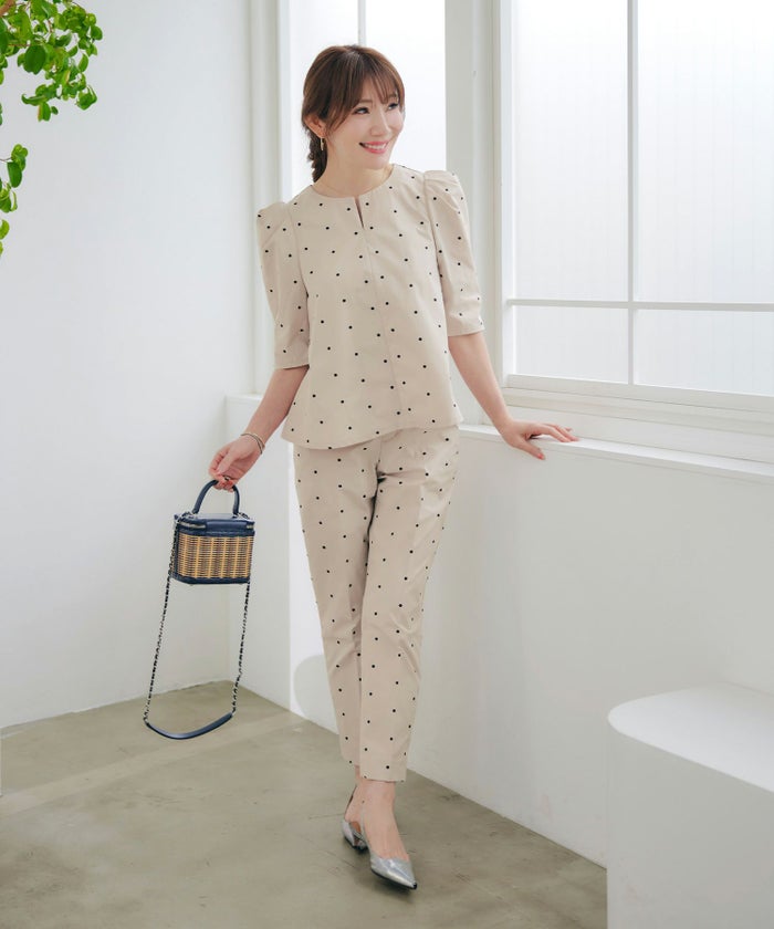 手洗い可セットアップ対応可水玉かわいい上品きれいめ大人カジュアルオフィスフォーマルフェミニン美脚ジョイントスペース