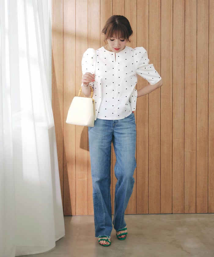 手洗い可セットアップ対応可水玉かわいい上品きれいめ大人カジュアルオフィスフォーマルフェミニンパフスリーブスリットジョイントスペース