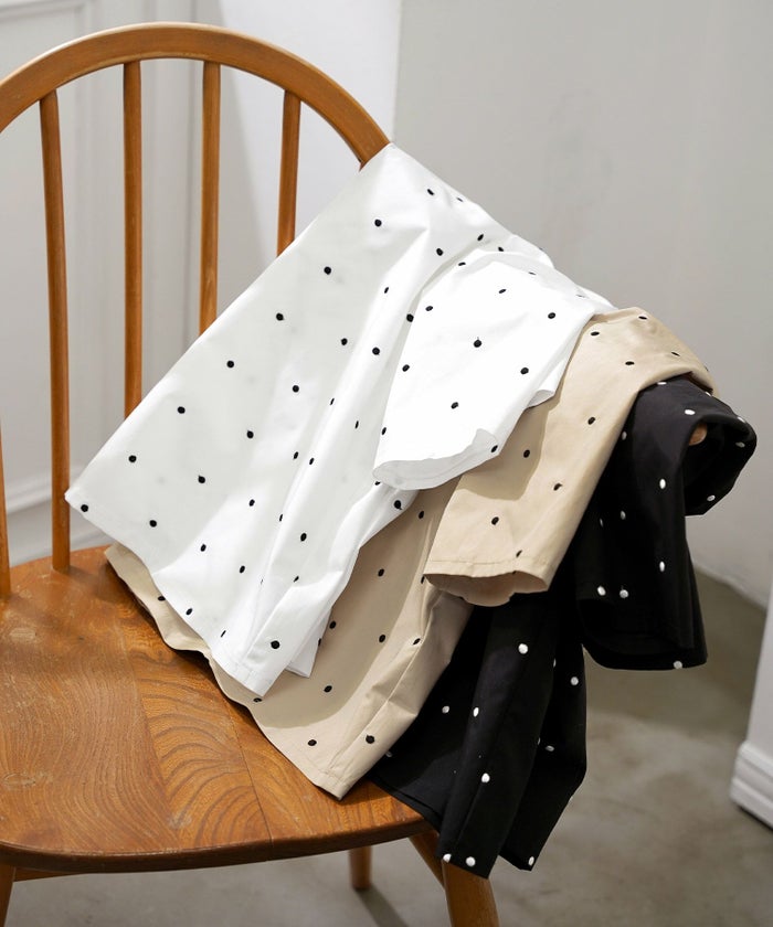 手洗い可セットアップ対応可水玉かわいい上品きれいめ大人カジュアルオフィスフォーマルフェミニンパフスリーブスリットジョイントスペース