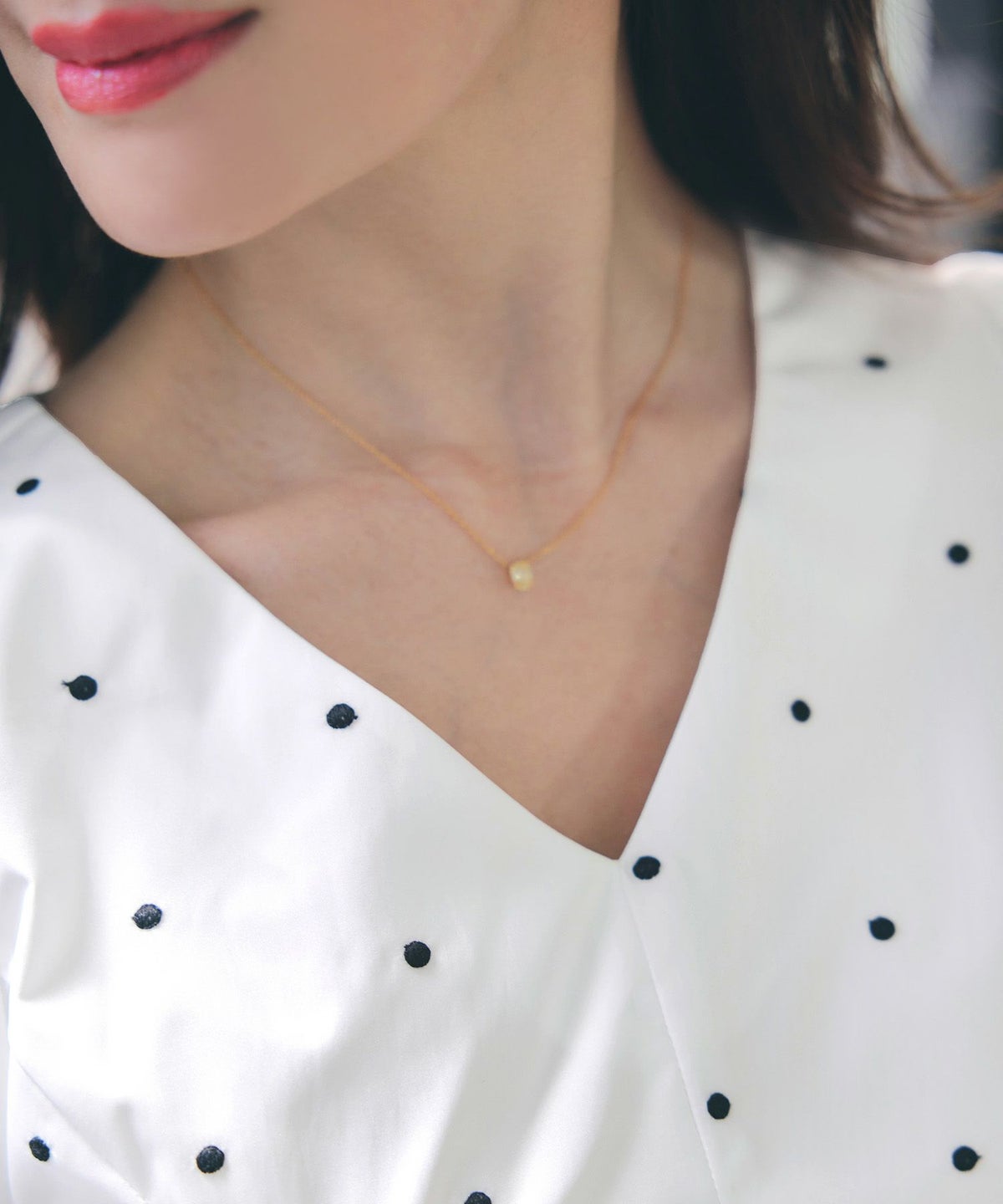 手洗い可 セットアップ対応可 水玉 かわいい 上品 きれいめ 大人カジュアル オフィス フォーマル フェミニン 体型カバー Vネック ジョイントスペース