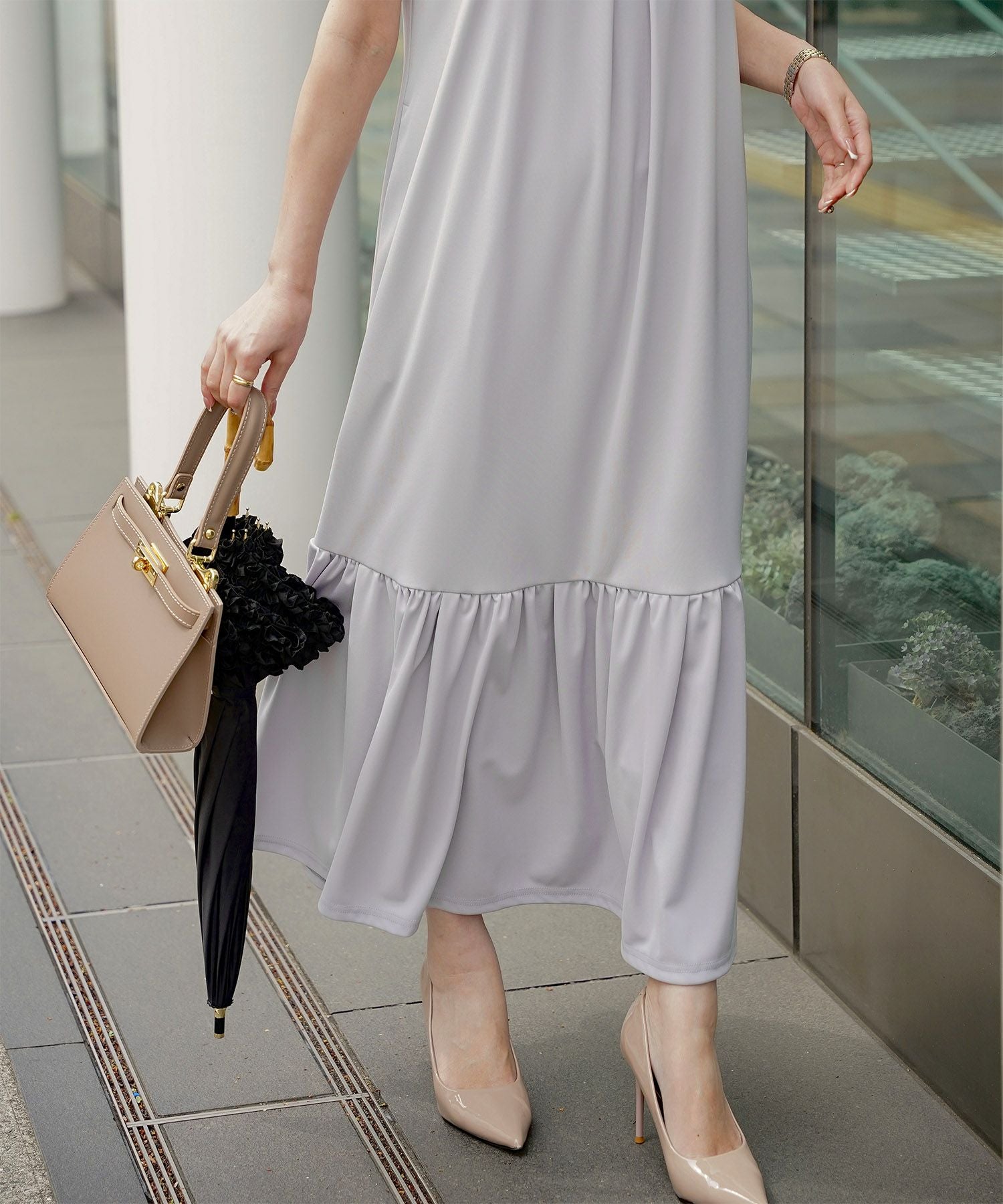 カップ付き フリルヘム ワンピース