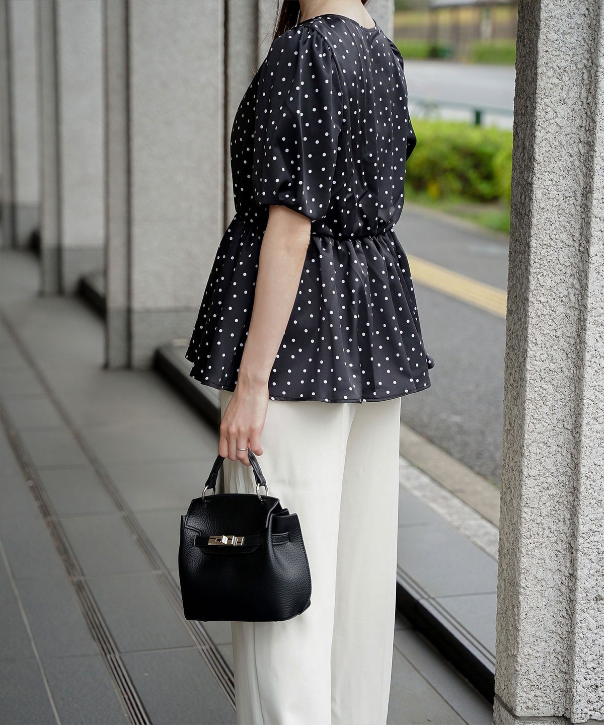 レディース ブラウス 2way ドット ペプラム きれいめ 洗える ホワイト ブラック