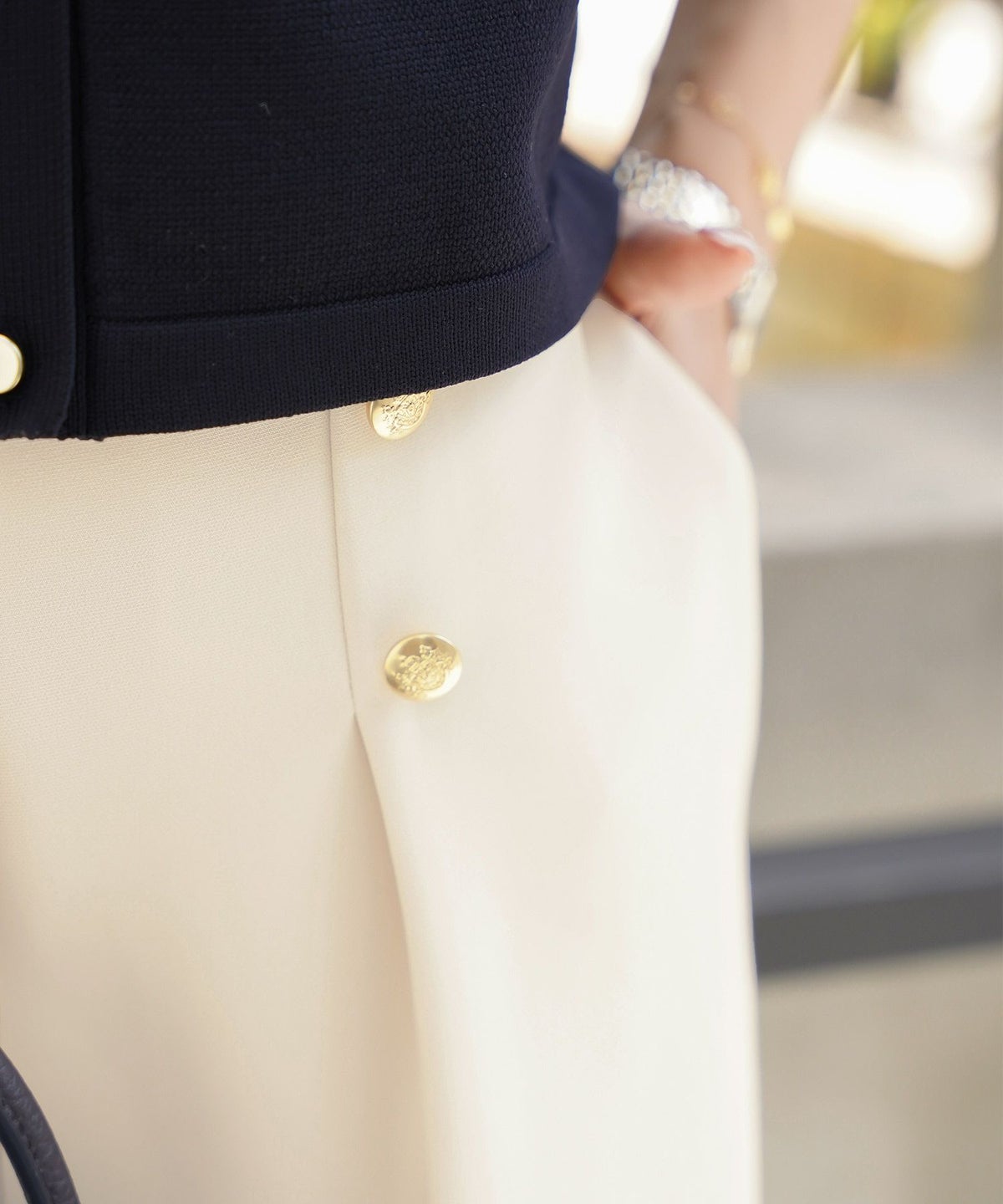 レディース/ボトムス/パンツ/ワイドパンツ/マリンパンツ/ゴールド/ボタン/ポケット/美脚/脚長/体型カバー/フルレングス/オールシーズン/夏/春/秋/冬/センタープレス/タック/ハイウエスト/アイボリー/ピンクベージュ/ネイビー