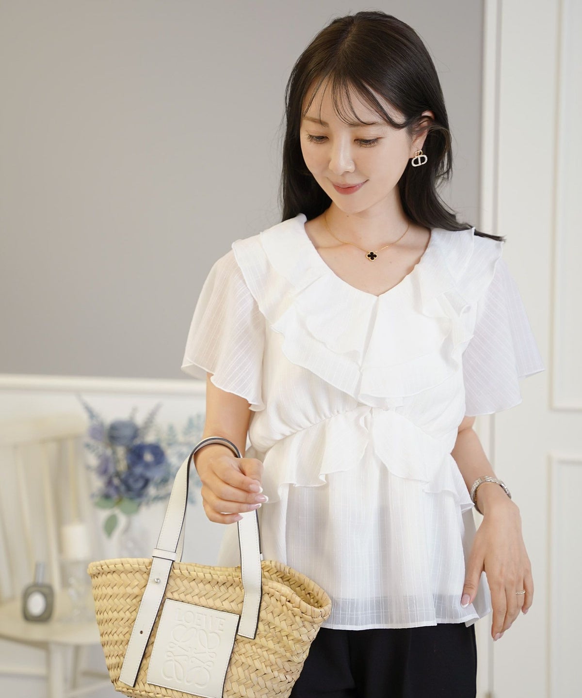 レディース/ブラウス/トップス/ショート丈/コンパクト丈/フリル/ストライプ柄/半シアー/透け感/清涼感/ホワイト/ピンク/ミント/春/夏/旅行/バタフライスリーブ/半袖/ハイウエスト/チェック柄