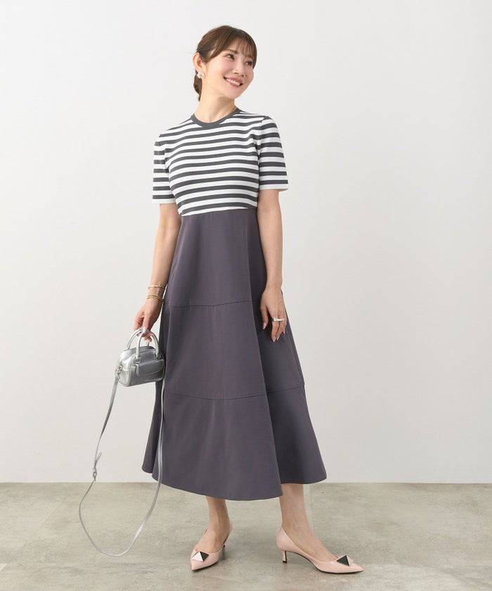 手洗い可上品きれいめボーダー柄大人可愛いオフィスカジュアルフェニミンオフィス白黒ジョイントスペース