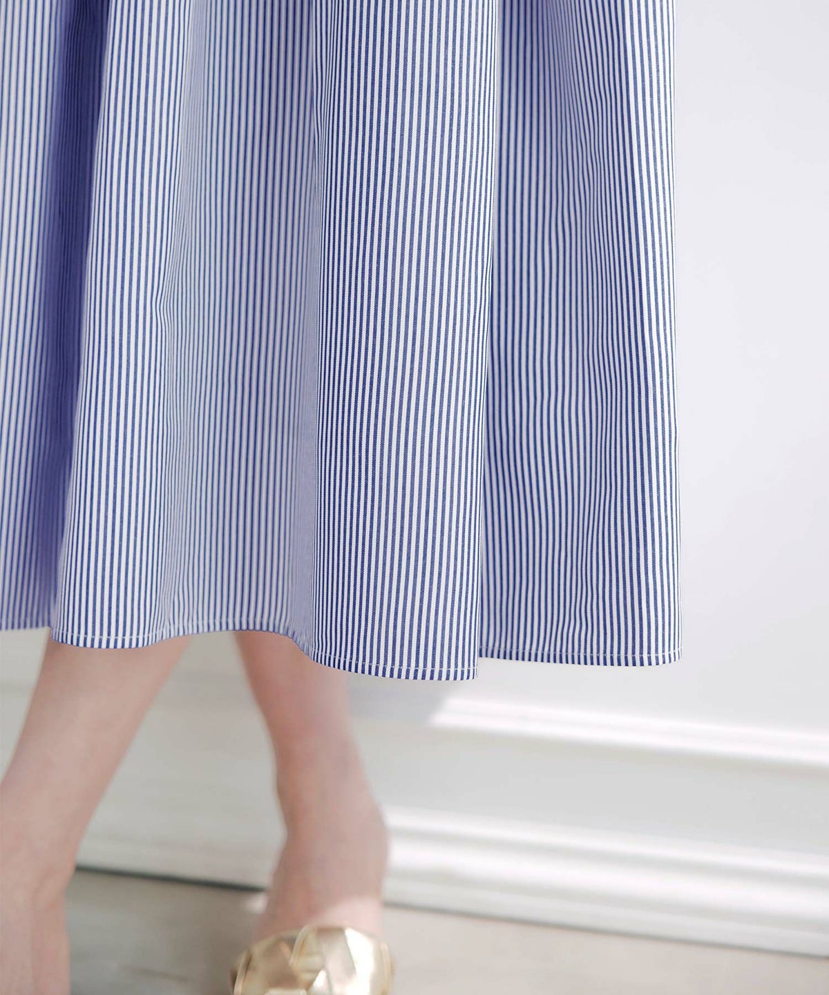 手洗い可上品きれいめ柄体型カバー大人可愛いオフィスカジュアルフェニミンオフィス白黒ジョイントスペース