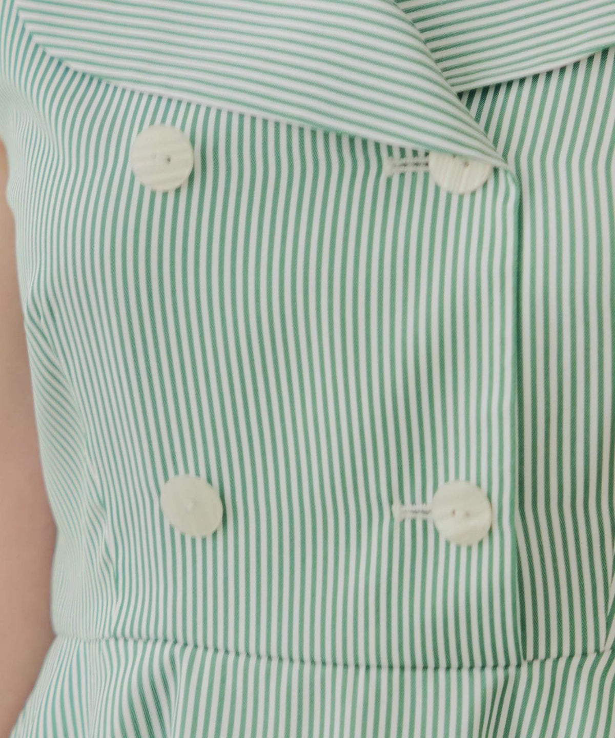 手洗い可上品きれいめ柄体型カバー大人可愛いオフィスカジュアルフェニミンオフィス白黒ジョイントスペース