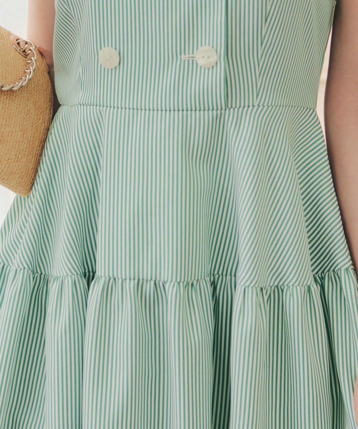 手洗い可上品きれいめ柄体型カバー大人可愛いオフィスカジュアルフェニミンオフィス白黒ジョイントスペース