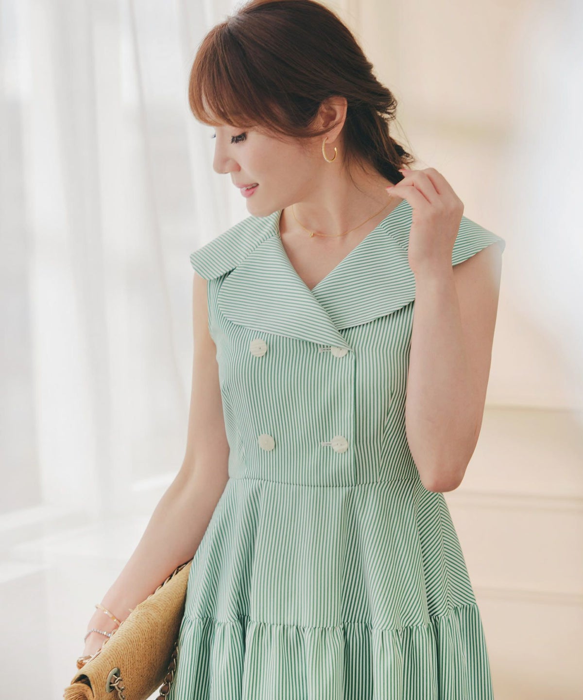 手洗い可上品きれいめ柄体型カバー大人可愛いオフィスカジュアルフェニミンオフィス白黒ジョイントスペース