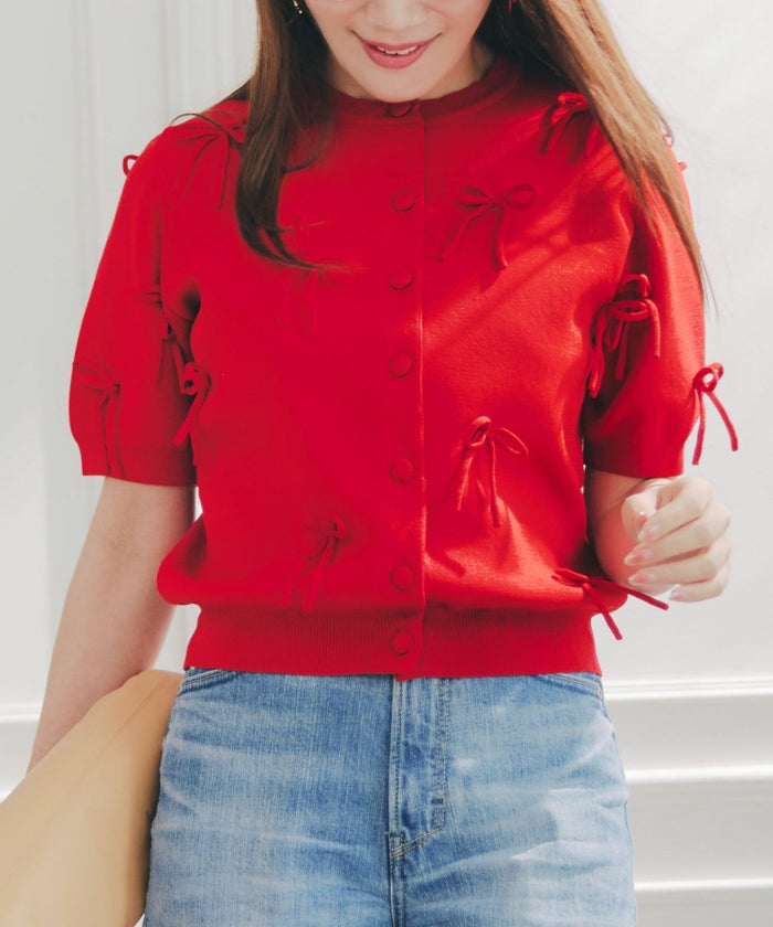 手洗い可ラウンドネック裾リブおしゃれフェミニン上品大人可愛いきれいめ大人カジュアルくるみ釦ジョイントスペース