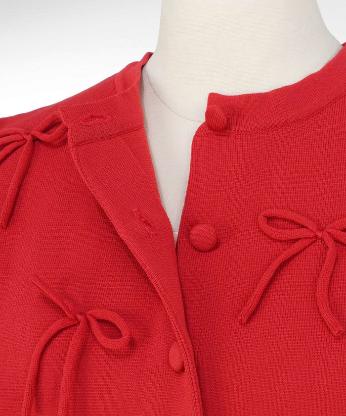 手洗い可ラウンドネック裾リブおしゃれフェミニン上品大人可愛いきれいめ大人カジュアルくるみ釦ジョイントスペース