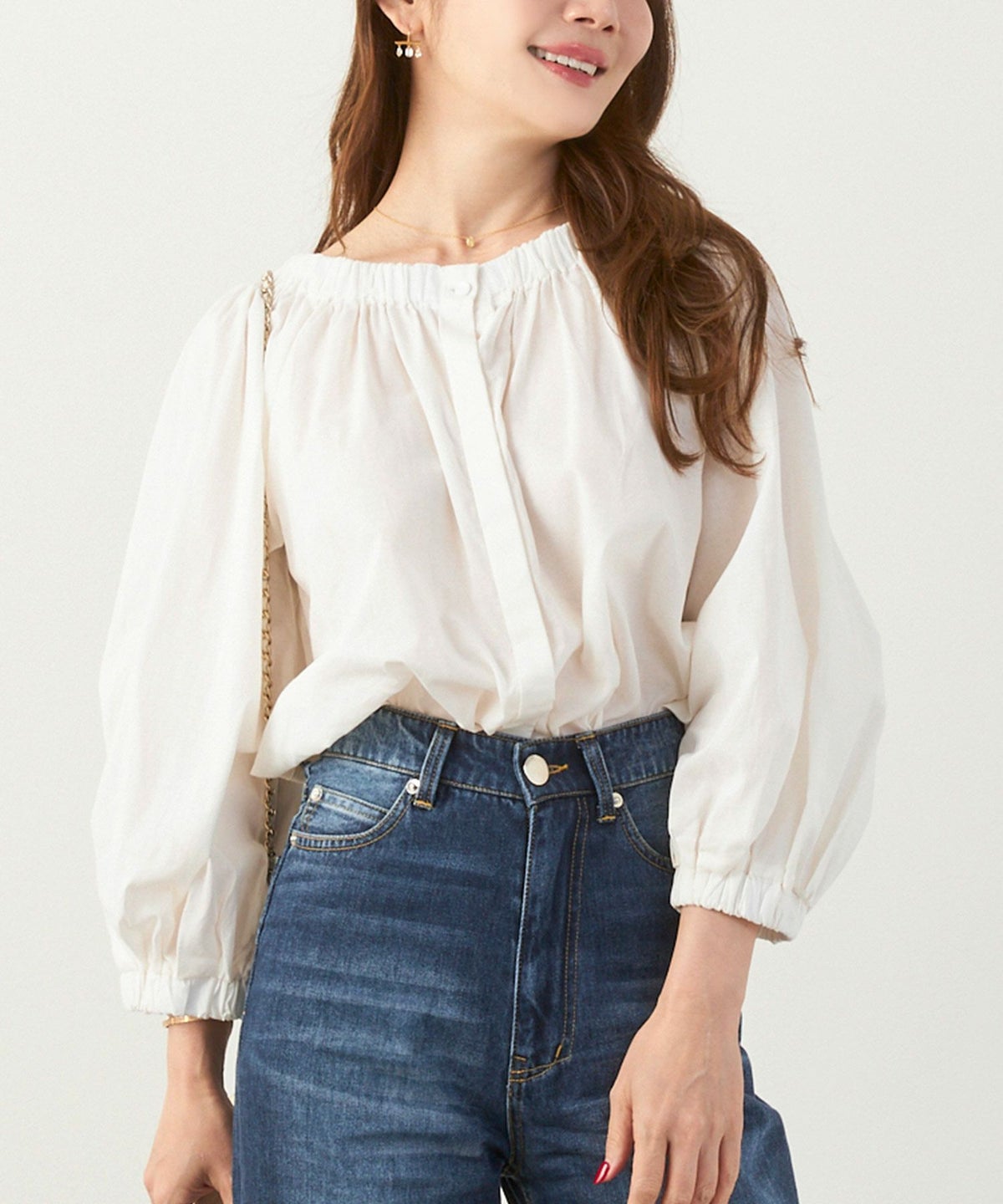 セレクト上品きれいめボリュームスリーブフリーサイズオフィスカジュアルフェミニンシンプルゆったり体型カバージョイントスペース