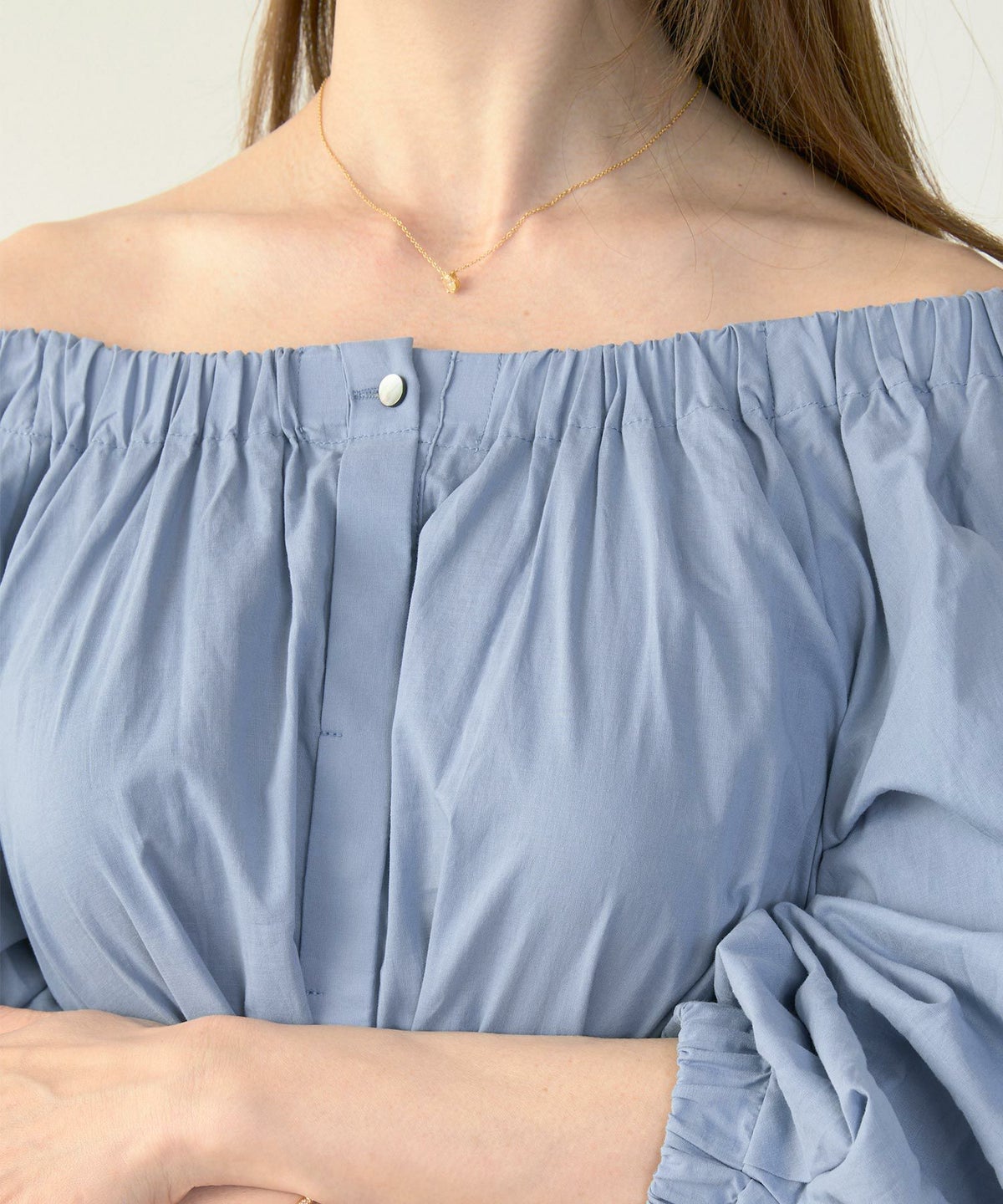 セレクト上品きれいめボリュームスリーブフリーサイズオフィスカジュアルフェミニンシンプルゆったり体型カバージョイントスペース