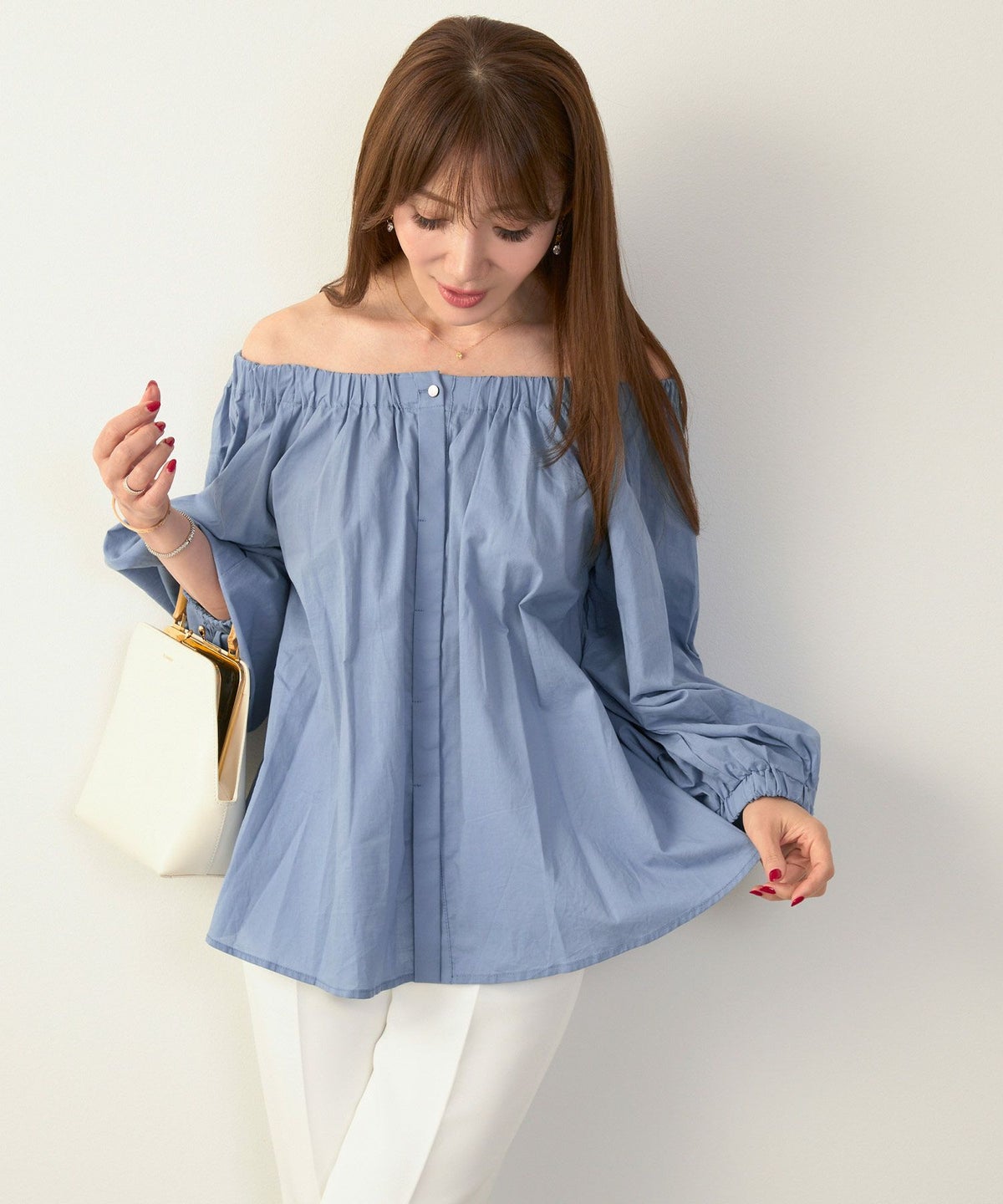セレクト上品きれいめボリュームスリーブフリーサイズオフィスカジュアルフェミニンシンプルゆったり体型カバージョイントスペース