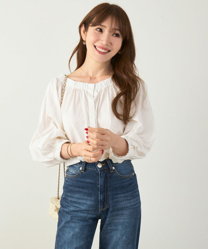 セレクト上品きれいめボリュームスリーブフリーサイズオフィスカジュアルフェミニンシンプルゆったり体型カバージョイントスペース