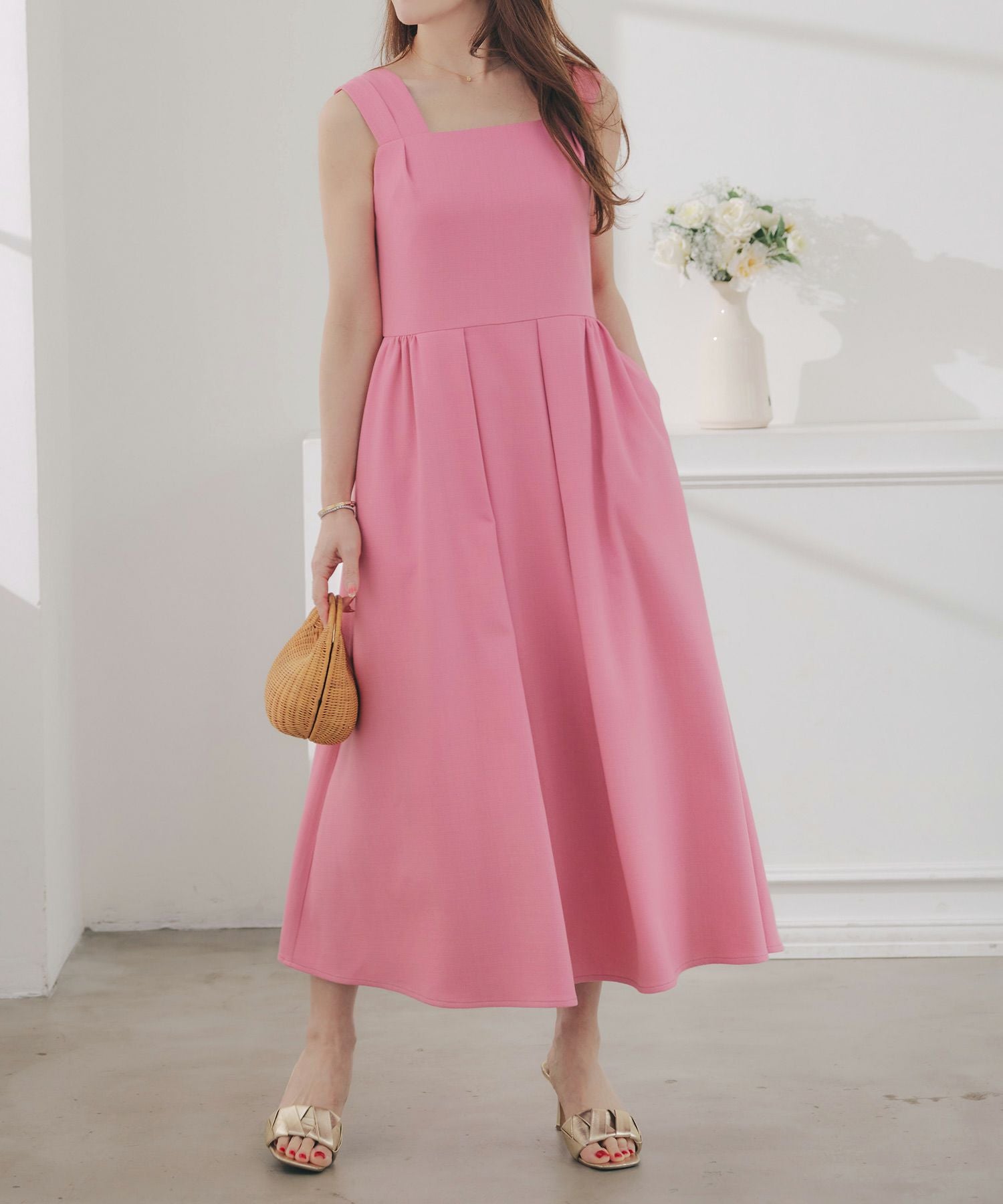 SUMMER-SALE スクエアネック ショルダー タック ワンピース Liala×PG