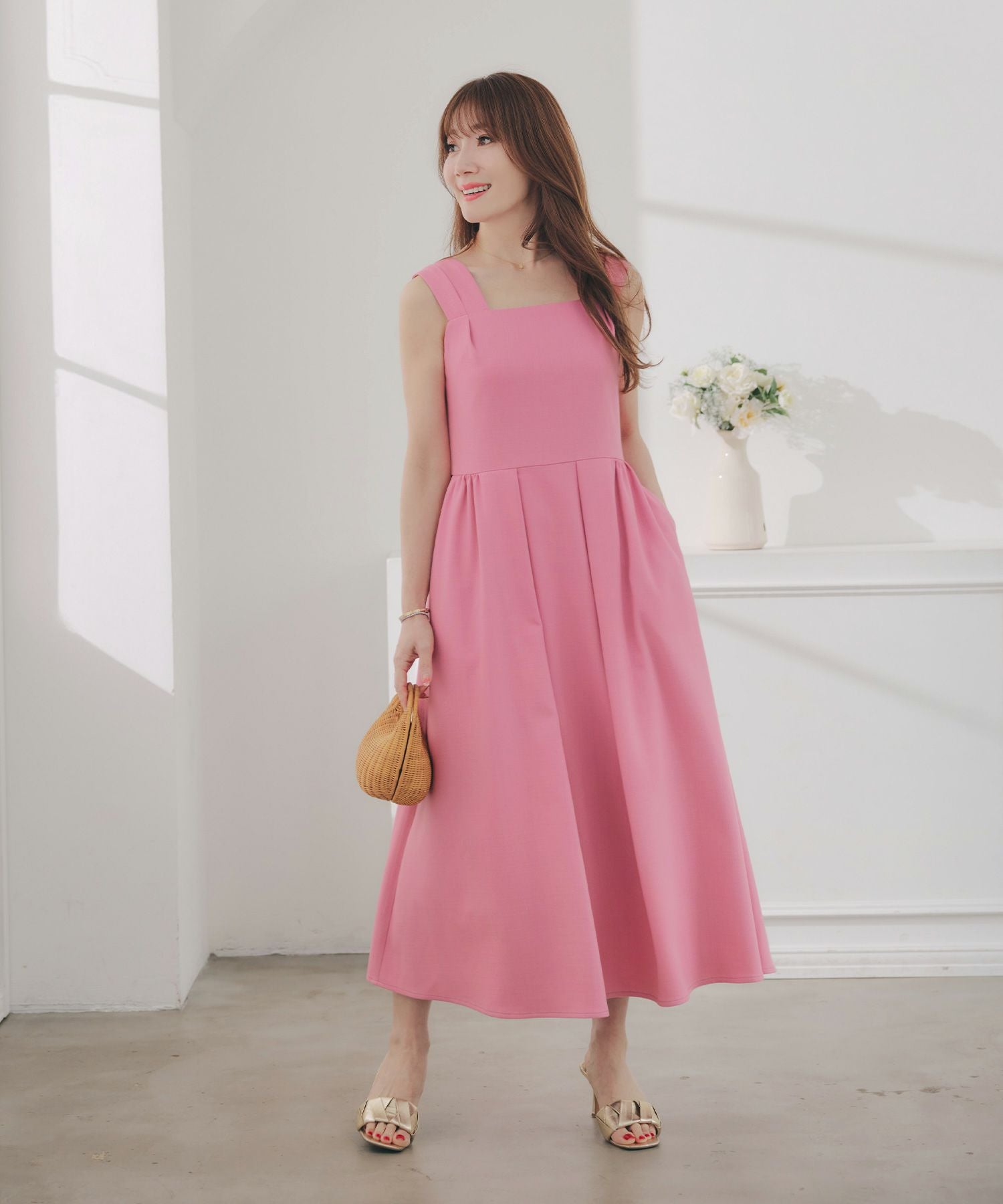 SUMMER-SALE スクエアネック ショルダー タック ワンピース Liala×PG