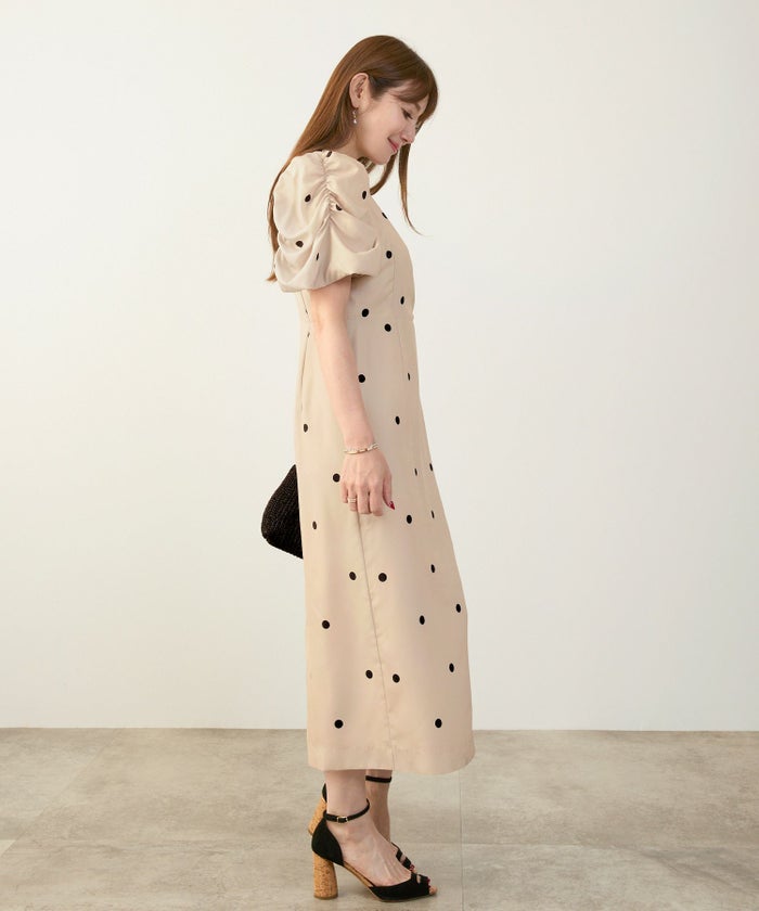 手洗い可Vネックタイトオケージョンセレモニーおしゃれフェミニン上品大人可愛いきれいめ半袖夏柄ジョイントスペース