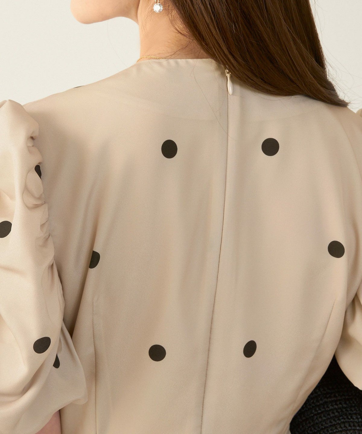 手洗い可Vネックタイトオケージョンセレモニーおしゃれフェミニン上品大人可愛いきれいめ半袖夏柄ジョイントスペース