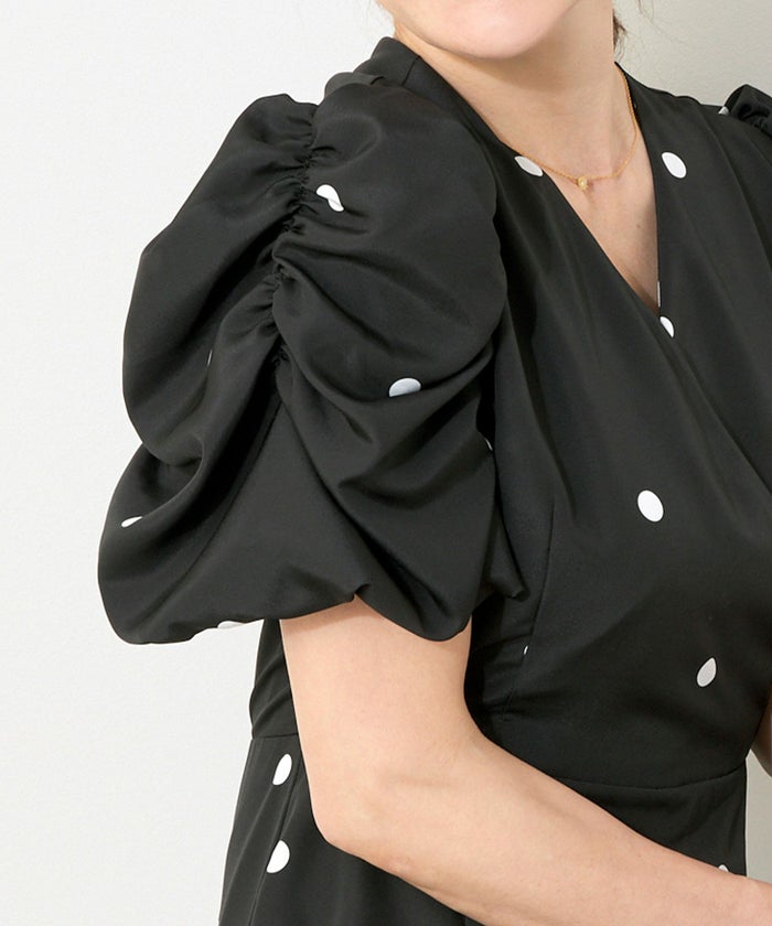 手洗い可Vネックタイトオケージョンセレモニーおしゃれフェミニン上品大人可愛いきれいめ半袖夏柄ジョイントスペース