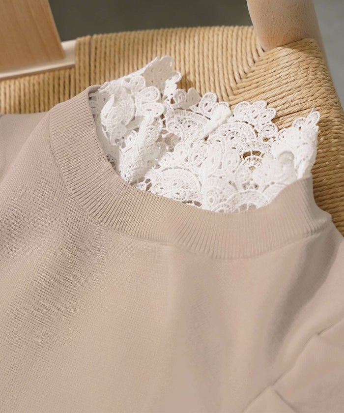 手洗い可ラウンドネック裾リブおしゃれフェミニンオフィス上品大人可愛いきれいめ大人カジュアルジョイントスペース