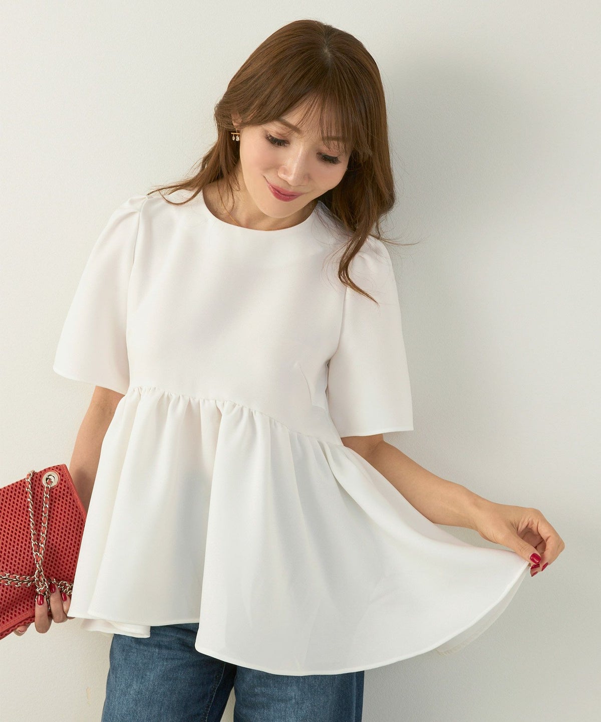 手洗い可かわいい上品きれいめ大人カジュアルオフィスフェミニン体型カバーシンプルラウンドネックジョイントスペース